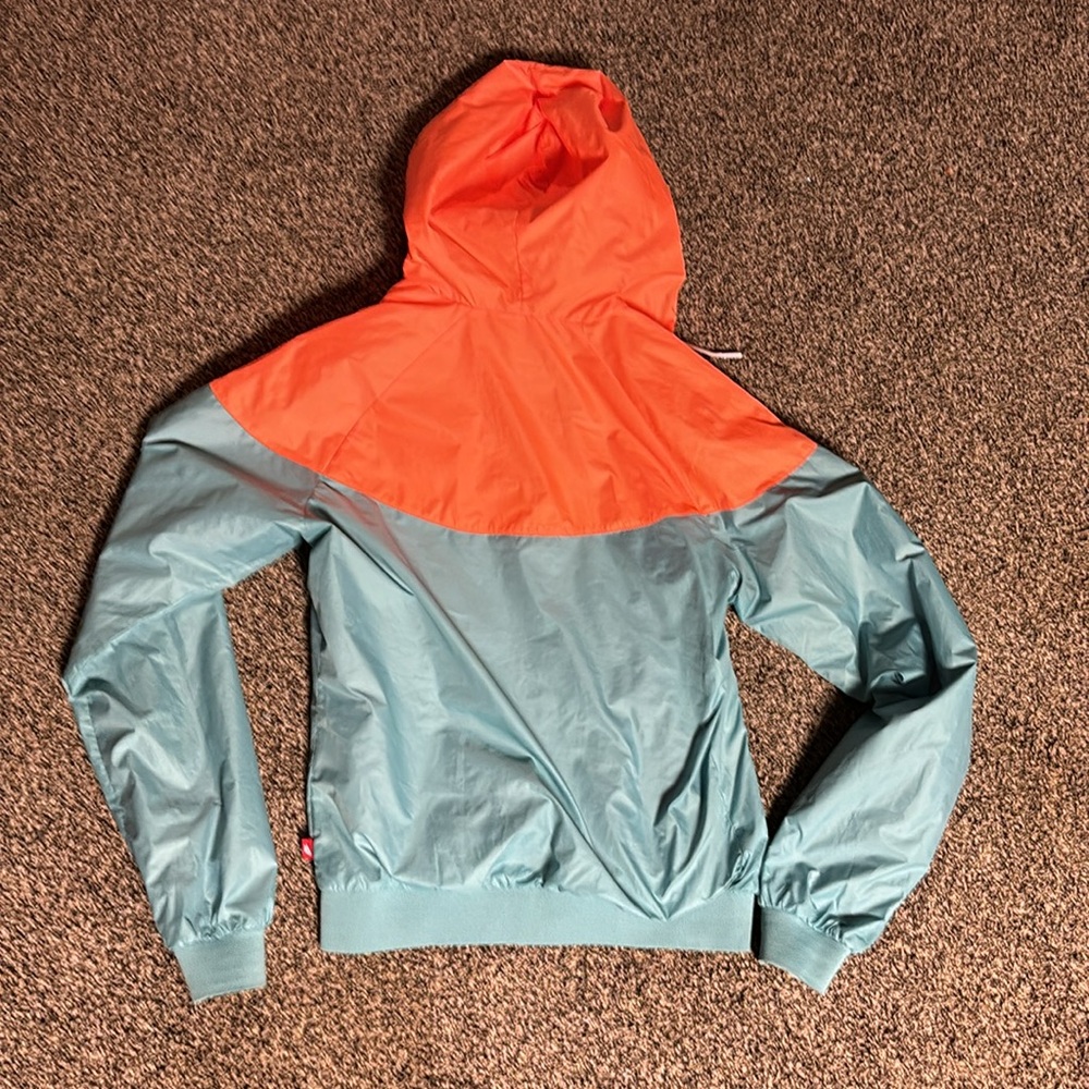 Nike windbreaker jacket - Picture 4 of 4